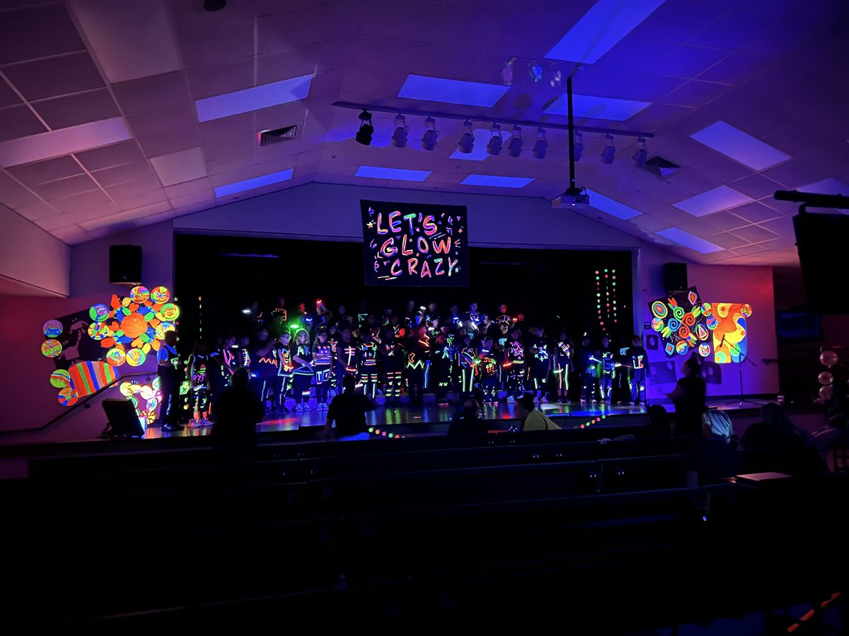 Edgewood Academy (@edgewoodacad) on Twitter photo Our 5th graders are ready for their final performance of the school year! <a href="/LeeSchools/">School District of Lee County</a> Our 5th graders are ready for their final performance of the school year! <a href="/LeeSchools/">School District of Lee County</a>