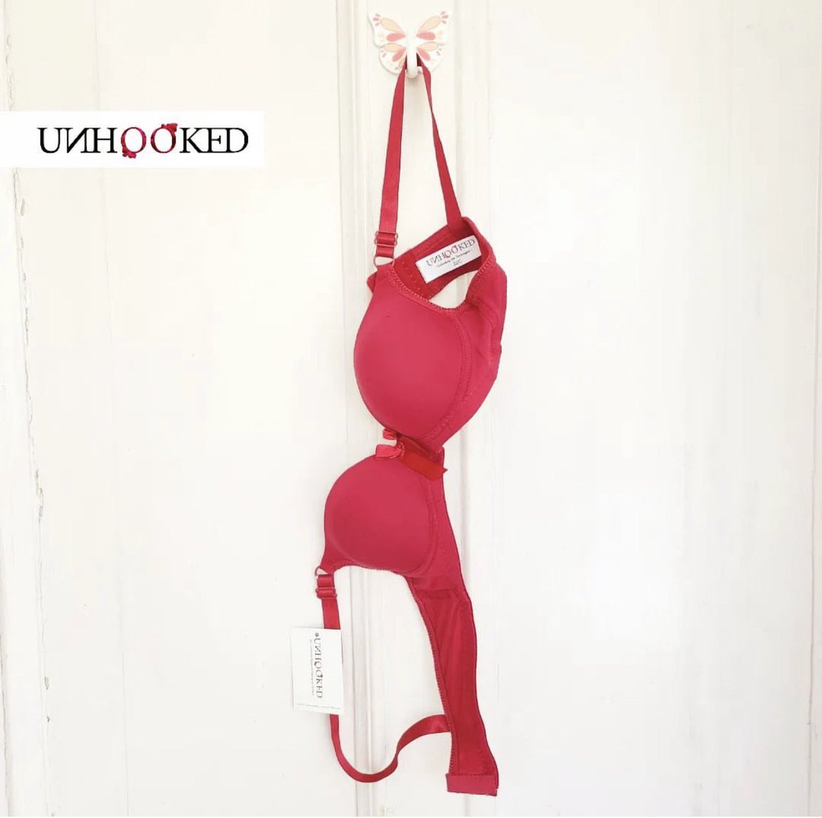 'Embrace your Confidence and let your Bra do the talking' 😉👙
🌹
🌹
🌹

#madeinindia #unhookedwoman #lingeriestore #comfort #dailywear #padded #comfort #cottonfabric #softfabric #designerwear #intimateapparels #unhookedwoman #satisfaction #love #designerlingerie #womenempowered