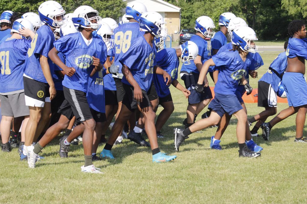 1st Day of Camp was a Great Turn Out be on the Watch for Bloom Township Blazing Trojan Football Team !!!!!🏈🏈🏉🏉 #BloomTownship #BloomTrail #BigBloom #NewCulture #WhyNotUs