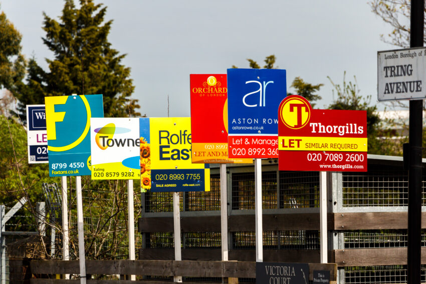 House Prices Continue To Fall As Buy-To-Let Landlords Sell Up <a href="/BizMattersmag/">Business Matters</a> 

ow.ly/e1bR50OA3VI