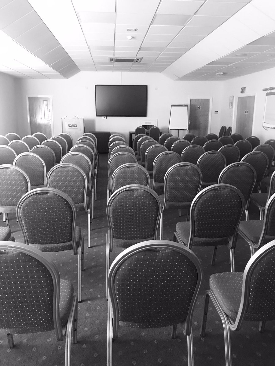 Our meeting rooms have all recently been equipped with state of the art 4k touch screens. Come and have a look and we’ll show you around #meetingroomhire #Brighouse #Calderdale