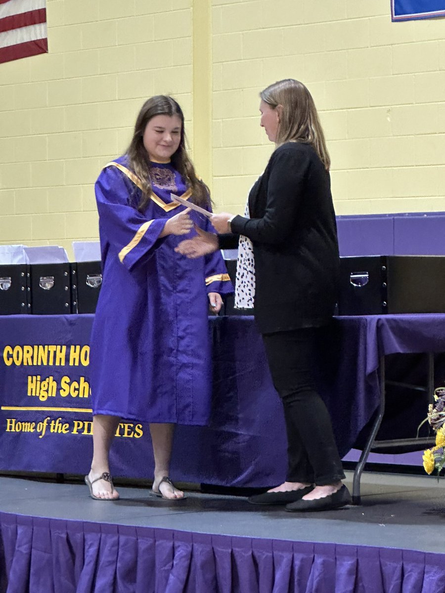 CHHSpirateSS's tweet photo. Jenna Payton from the Johnston County Ed Foundation proudly awarded Beth Langley and Emma Pawlak $1000 Lifelong Learning Scholarships! https://t.co/C7aI2kAYiD