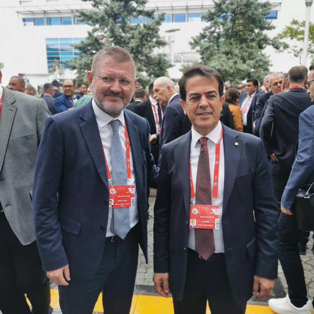 Türkiye Odalar ve Borsalar Birliği’nin 79’uncu Genel Kurulu’nda bölgemizi temsilen Yönetim Kurulu Üyesi olarak seçilen  ATB Başkanımız Ali Çandır’ı tebrik ediyorum. Kendisine görevinde  başarılar diliyorum.