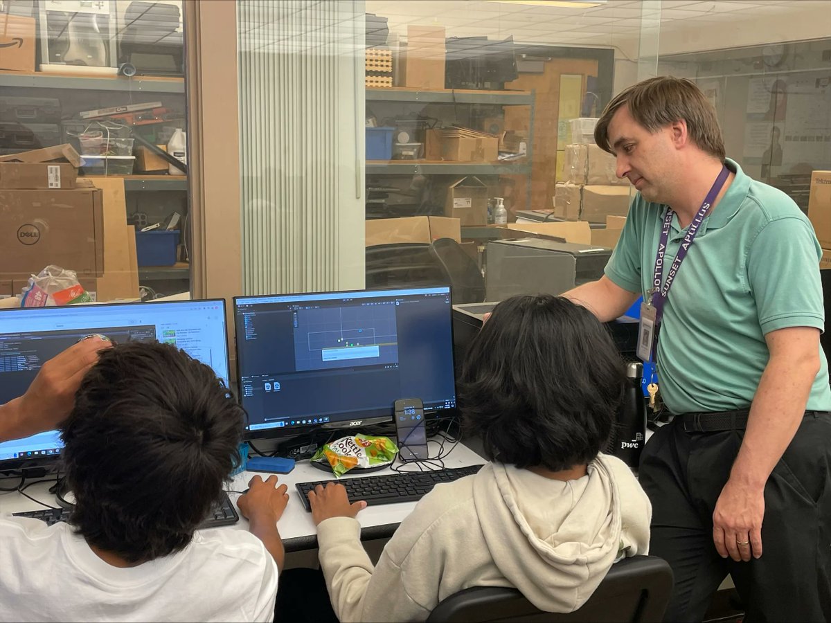 BeavertonSD's tweet photo. Congratulations to Sunset HS computer science teacher Jason Galbraith, who was named one of the national Computer Science Teachers Association's Teaching Excellence Award winners. Well deserved, Jason!

#BSDtogether
#LetsBeExcellent 
@SHS_Apollos https://t.co/W5LfvgU95L
