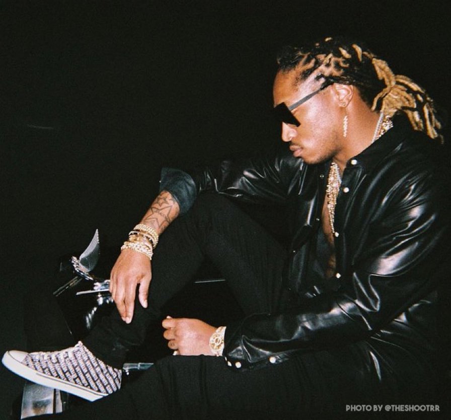 Future says he’s in “album mode” 🦅