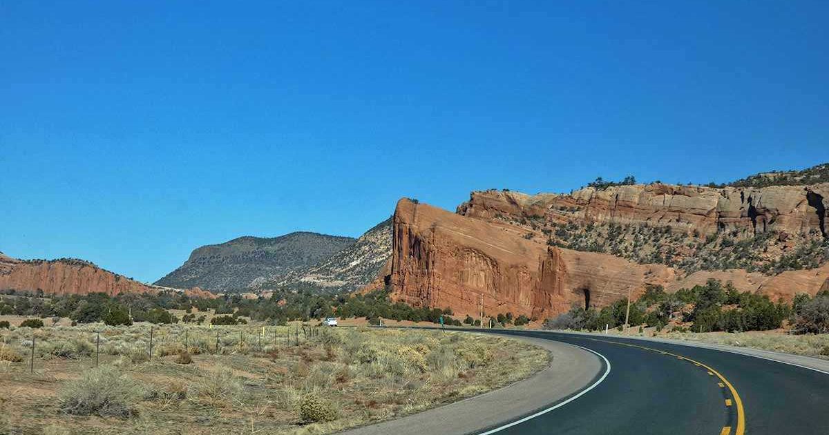 #Scenic Route to Shiprock - ow.ly/6naS50On89z

#VisitGallup #Gallup #NewMexico #daytrip #roadtrip #weekendgetaway #travel #history #OptOutside #scenicroute