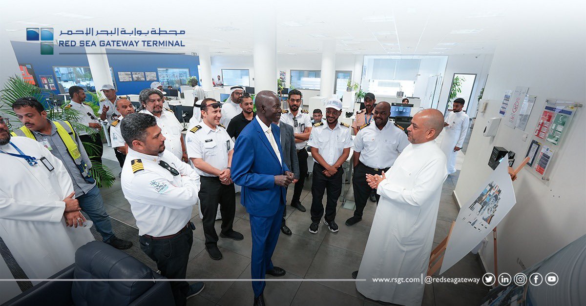 redseagateway's tweet photo. Hosting the International Maritime Organization (IMO) at Jeddah Islamic Port was a great experience! We showcased our advanced facilities, including the Control Room and Simulation Room, showcasing our dedication to safety, innovation, and efficiency. #maritime #innovation https://t.co/Oye8PVsVB0