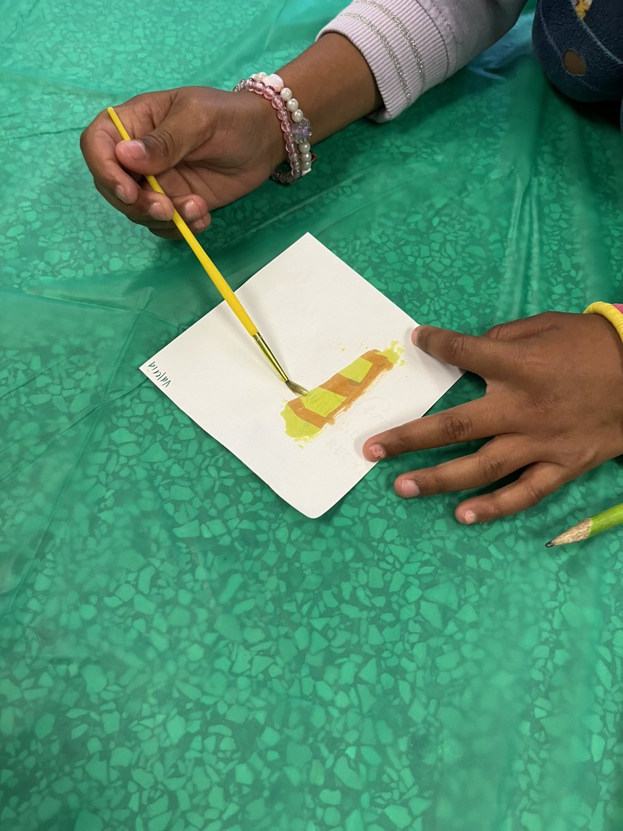 2ndGradeChronicles tweet media