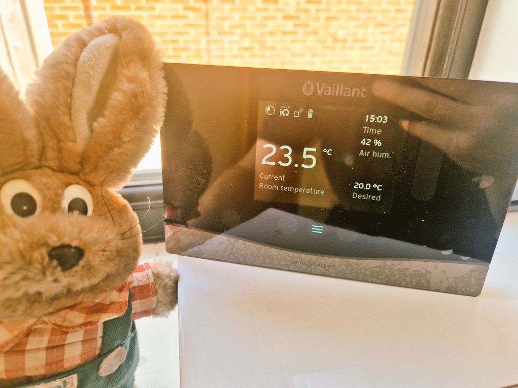 DrBoilers's tweet photo. There is a kind of beauty in imperfection
That is not the beauty of the @vaillantuk #GreenIQ though 💥🐰💥 complete with @SpirotechUK #Spride and @Cistermiser Combimate #GasDream 🔥 #Johann https://t.co/2hfNNL6acs