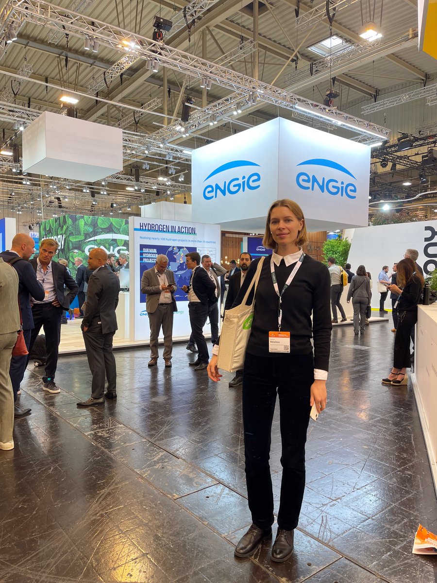 Ener_Community's tweet photo. Our team members, K. Bohachova and Y. Nimak Glad, represented our #UkraineSupportTaskForce at the E- World Energy & Water Trade Fair in Essen 🇩🇪
Discussed in-kind donations and monetary contributions to our initiatives👉 https://t.co/XGArjhr8Ou https://t.co/ut9U5GqRHr
