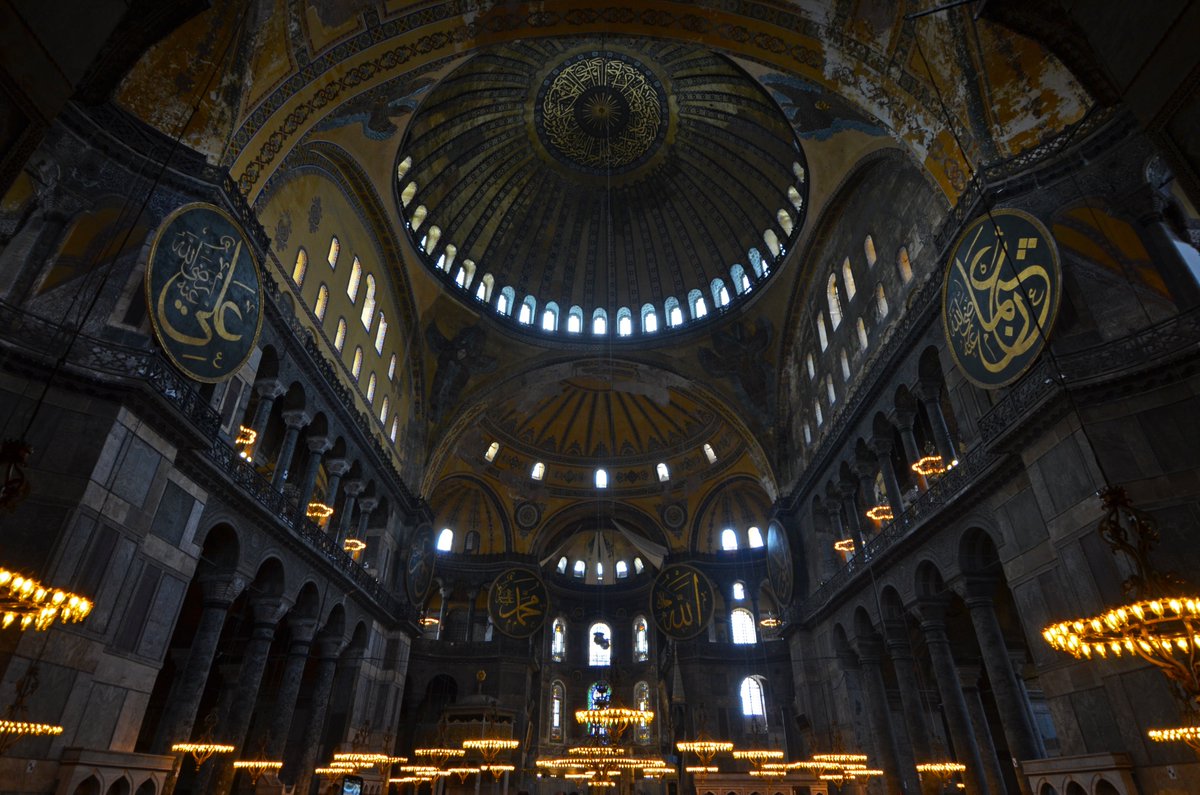 ByzantineLegacy's tweet photo. Dome of Hagia Sopia 

Photos taken today https://t.co/OPcxY8gK1S