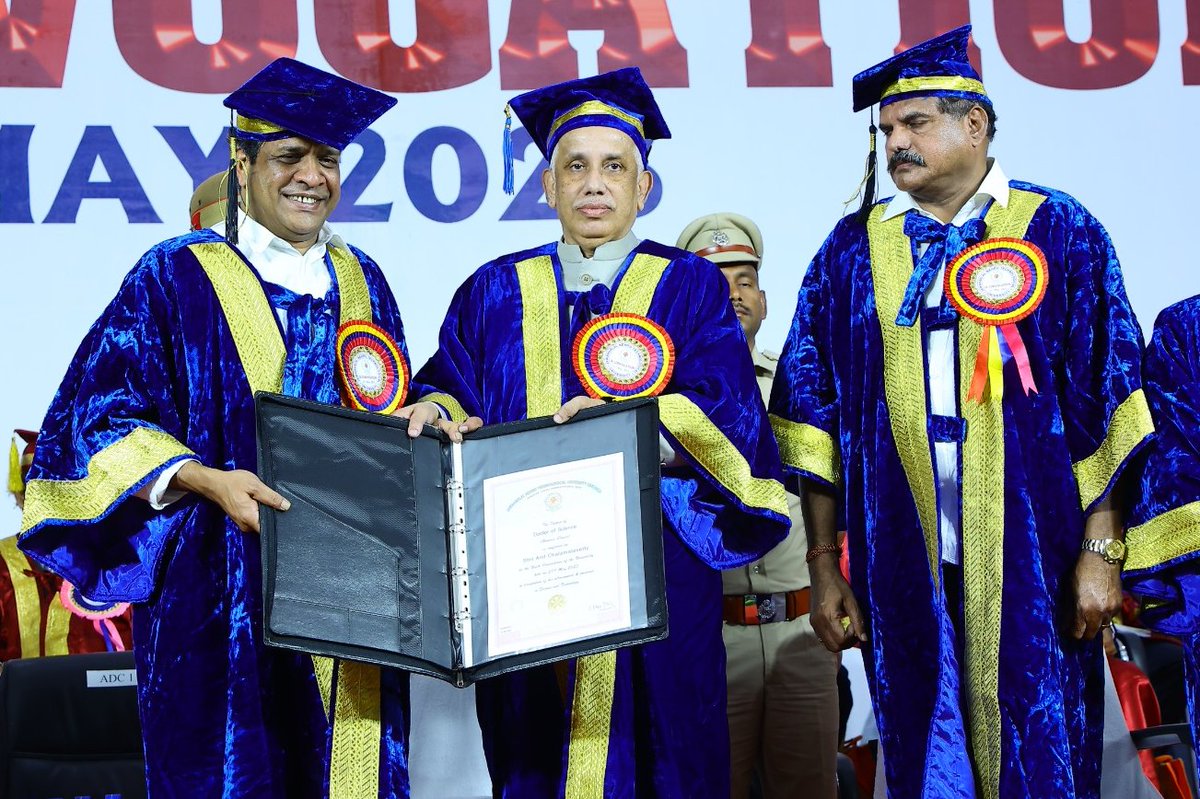 Congratulations to our Founder, CEO & MD, Anil Chalamalasetty on being awarded Honourary Doctorate by JNTU-K & presented by Hon’ble @governorap recognizing his leadership, vision & contribution in the areas of #EnvironmentalTech, #GreenEnergy, #Sustainability & #ClimateChange.