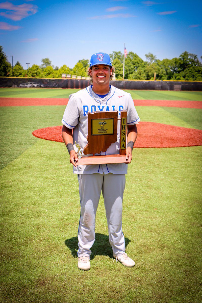 indy2022's tweet photo. Congrats to former Star @chugga19 and @HSERoyalsBase on winning the Sectional 8 Championship! Good luck in the Regional this Saturday! #SkoStars https://t.co/rEI1DdmFsJ