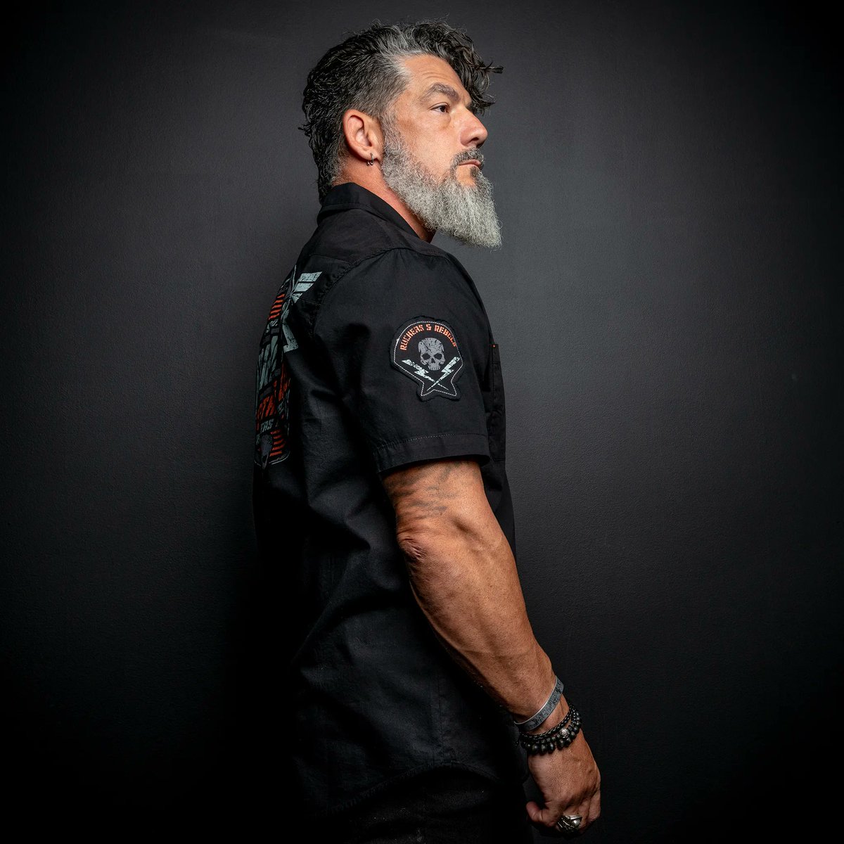 wornstar's tweet photo. Upgrade your wardrobe with Wornstar Clothing's premium button-down short sleeve work shirts. Show off your rock n roll style while staying comfortable.
https://t.co/gCte9gcmyf
#wornstar #wornstarclothing #driftercollection #ROCKERSANDREBELS #workshirt #mechanicshirt https://t.co/YxNM4zYDGL