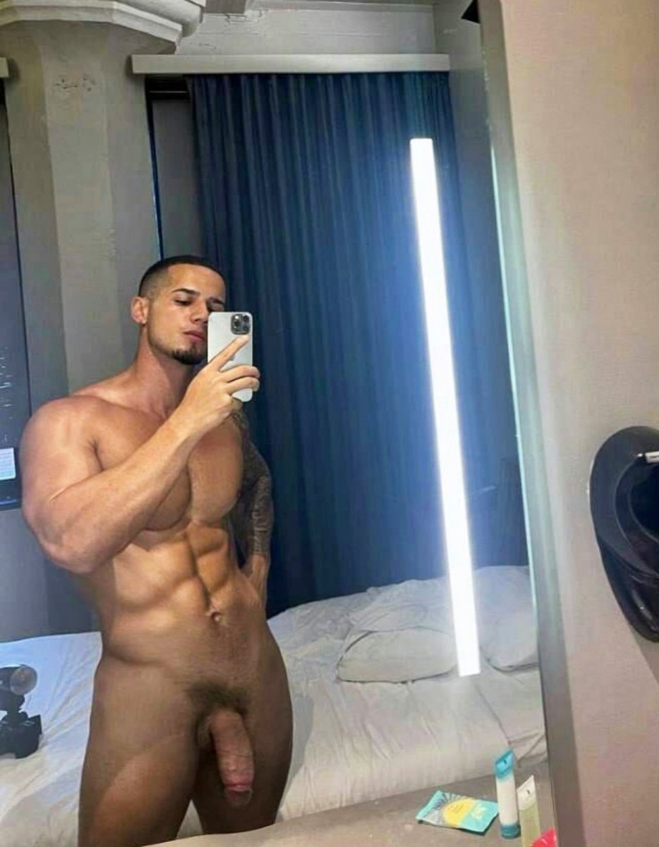 I want to break an ass🍑  give me yours😈

retweet and I write to you privately🍆💦💦

 new account. help me giving 😈 and subscribe to my onlyfans promotion 50% OFF👇👇👇

onlyfans.com/olivergarciaxxx
