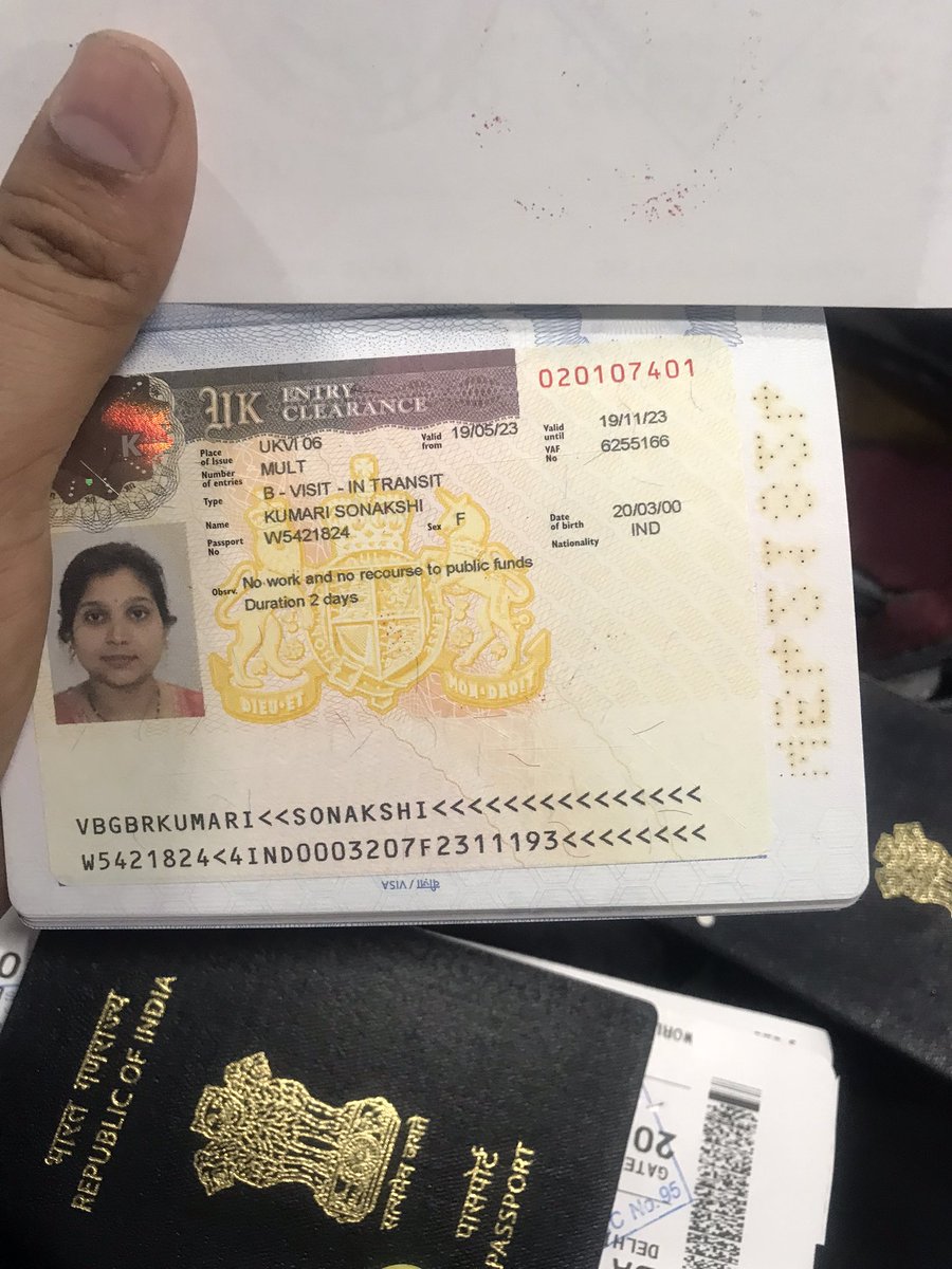 Rahul_ku28's tweet photo. @British_Airways @GOVUK British airlines staff don’t allow my wife to fly on Transit visa to Bermuda via London and Ukvi allow my wife to transit through London. My wife is stuck at Delhi with 9 month old baby. https://t.co/ACchue36zj