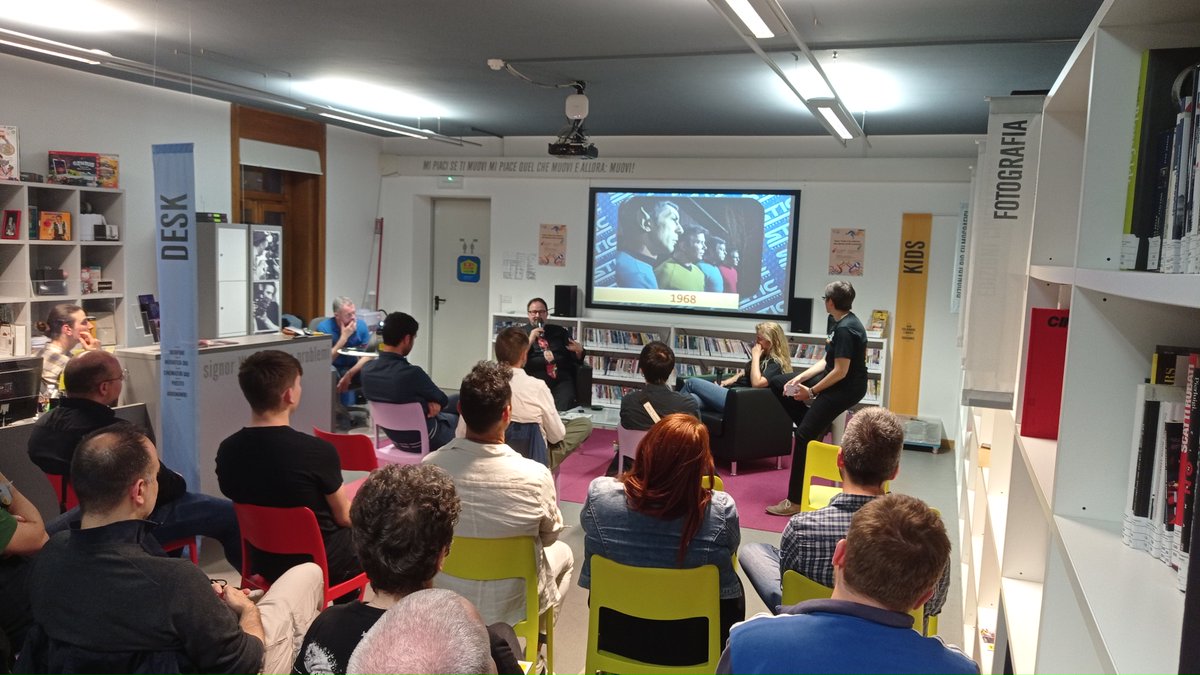 uaarpn's tweet photo. Alcune immagini del bell'incontro di ieri sera, «Star Trek e la visione dei diritti civili e sociali» organizzato insieme alla Mediateca di Cinemazero con la collaborazione dello STIC.

Prossimo passo: aderire all'@UAAR_it  affinché i diritti non rimangano solo fantascienza! https://t.co/2lsHWHLL4W