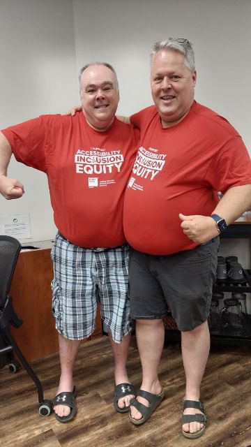 Today is #RedShirtDay to support greater accessibility & inclusion in our communities for people with disabilities. 

Please share and support via this @EasterSealsON link:

easterseals.ca/en/redshirtday/

#RedForAccessAbility