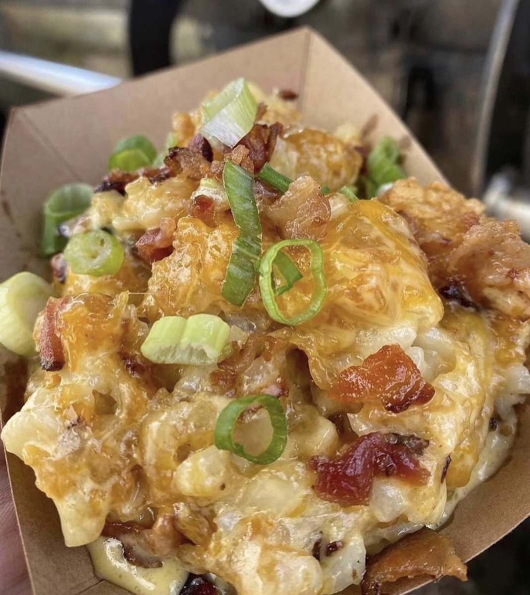 StilesSwitchBBQ's tweet photo. Happy last Day of May! Cheeeeesy Tater Tot Casserole is the special side today with that Smoked Prime Rib! It’s Smoked Prime Rib Day every #Wednesday at #StilesSwitchBBQ #AustinTexas #CedarParkTX #BBQ #Barbecue #ATX #SmokedMeats #AustinEats #PrimeRib #Austin360Eats #AustinTX https://t.co/qrUglb6jSJ