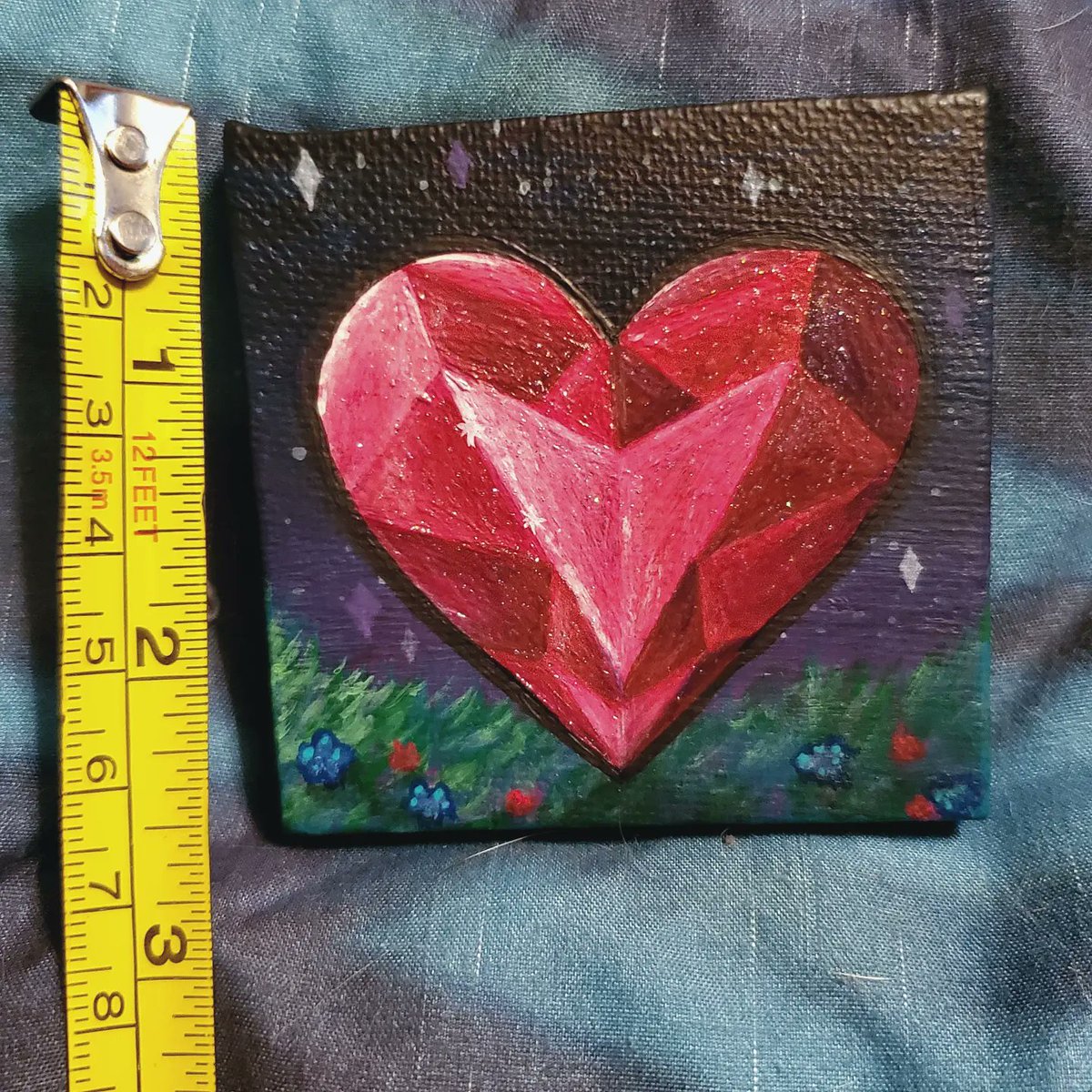 Did this one last night while binging Steven Universe for the 50th time. It felt weird to paint such a small canvas, but I'm happy with how it came out 🥰❤
#art #ArtistOnTwitter #painting #fanart #StevenUniverse #stevenuniversefanart #tinypainting #spinel #artwork #artist