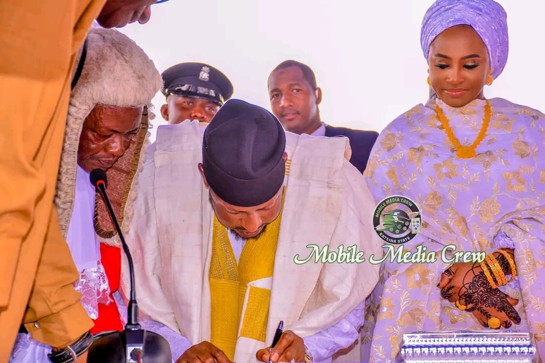 fatimatukr's tweet photo. Hearty congratulations on your assumption of office as the Executive Governor of Katsina state Mallam @Dikko_Radda. May your tenure bring about the desired change you have always wanted for the good people of Katsina. It’s not going to be easy, but you are not known to back out from difficult tasks. May Allah make it easy for you.