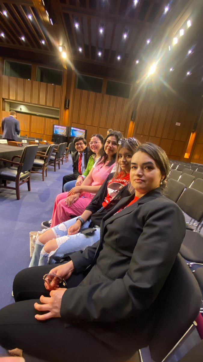ufwfoundation's tweet photo. Michigan and Georgia farm workers are in the Senate Judiciary Committee Hearing Room waiting for “From Farm to Table: Immigrant Workers Get the Job Done” to start.
Farm workers are presente, occupying spaces where their livelihoods are being discussed. #FarmWorkerLegalization https://t.co/dlTT0PQWja