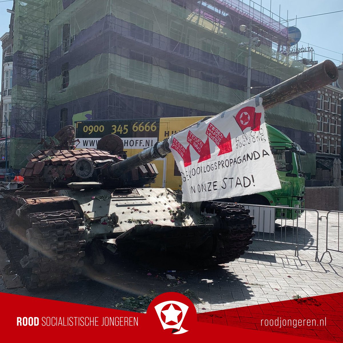 ROODjong's tweet photo. Tegen Poetin! Tegen de NAVO! Tegen wapenleveringen! https://t.co/vA2mZGTGN8