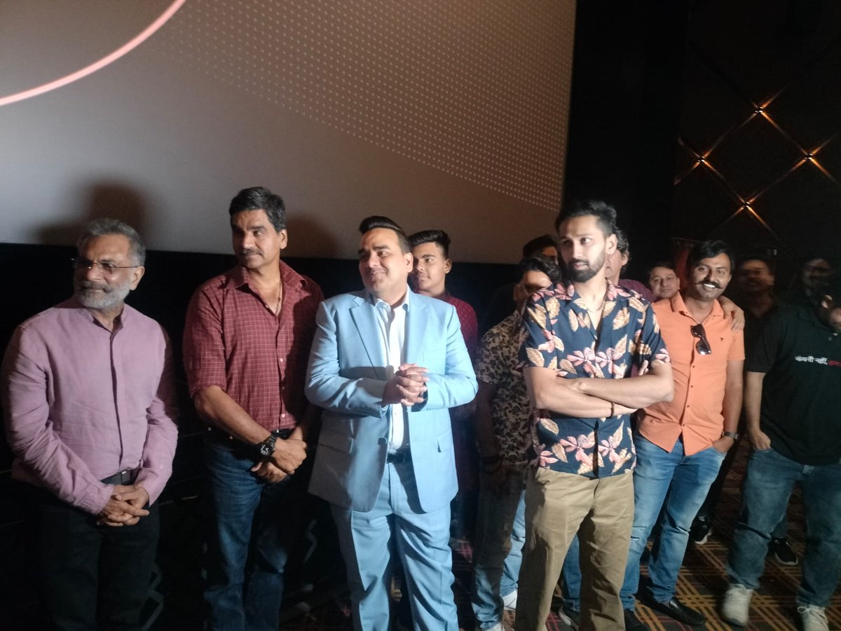 I am overwhelmed to be a part of the special premier of movie #Fauja which is an inspiring movie on the bravery of our soldiers. Happy to watch Pawan Malhotra and Karthik in such a strong performance. My wishes to the entire team.
#Fauja #PawanMalhotra #IndianArmy #indianmovies