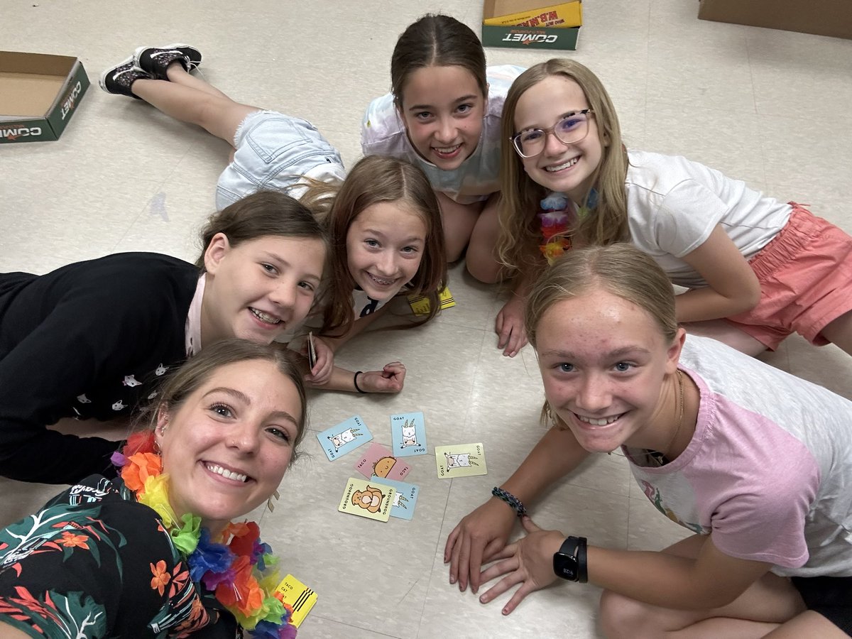 Happy last day of school!! So happy to spend time just hanging with my kiddos before they’re off to middle school. This 5th grade will surely be missed! 🤍🎶