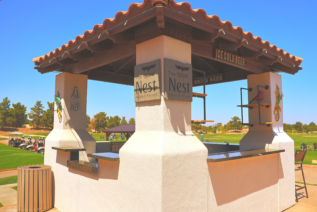 Halfway through the week, be sure to stop by our Halfway House before, during, or after your round! Cheers! #liveconnectplay #arcisgolf