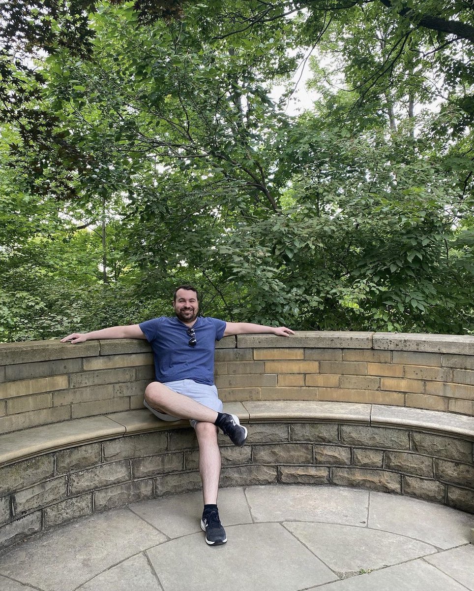 IUIntMed's tweet photo. Lastly, we have our safety chief #PeterConrad. He manages all the QI projects and keeps patients safe🫡
Likes: Sunsets, Just-Culture Safety practices, Michigan🖐🏻, denim, and snow❄️
Dislikes: Sunrises🧐, normal saline maintenance fluid, and his co-chiefs (I’m sure he’s joking🤷🏻) https://t.co/V03TNGIuYw
