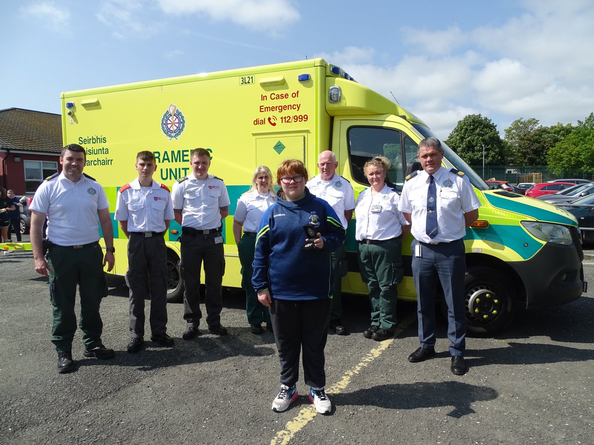 On the morning she was due to make her Confirmation Scoil Mhuire Wexford student Kelsey Doyle (12) acted with significant speed &amp; calmness to get help for a medical emergency. Ger Carthy, Operational Resource Manager, Wexford, presented Kelsey with a NAS Courage and Bravery Award