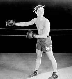 BusterKGifs's tweet photo. #BusterKeaton may have tried to hide it butt he was well-padded, very well-padded. Baggy clothes don't fool the #Damfinos. #GreekMarble
I agree, he has no bad angles.
#ButsterKeaster https://t.co/lWZCX9OS0M