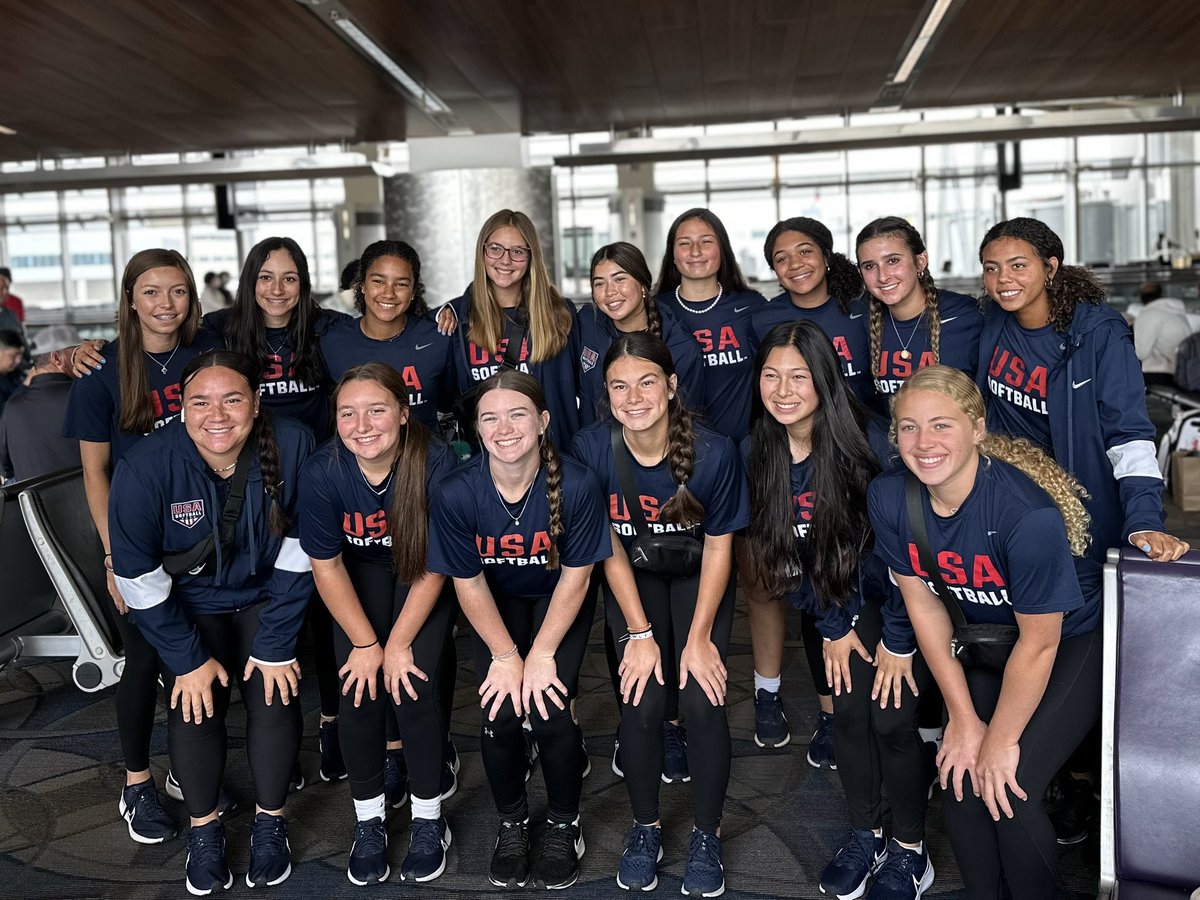 StevieSouth34's tweet photo. The Eagles have landed in Takasaki Japan! First team practice since Peru ✅
2023 Utsugi Cup 
Be sure to follow us!
#teamUSA 
❤️🤍💙🇺🇸

https://t.co/4WeUDZV96J https://t.co/Lw2Ahd2Anb