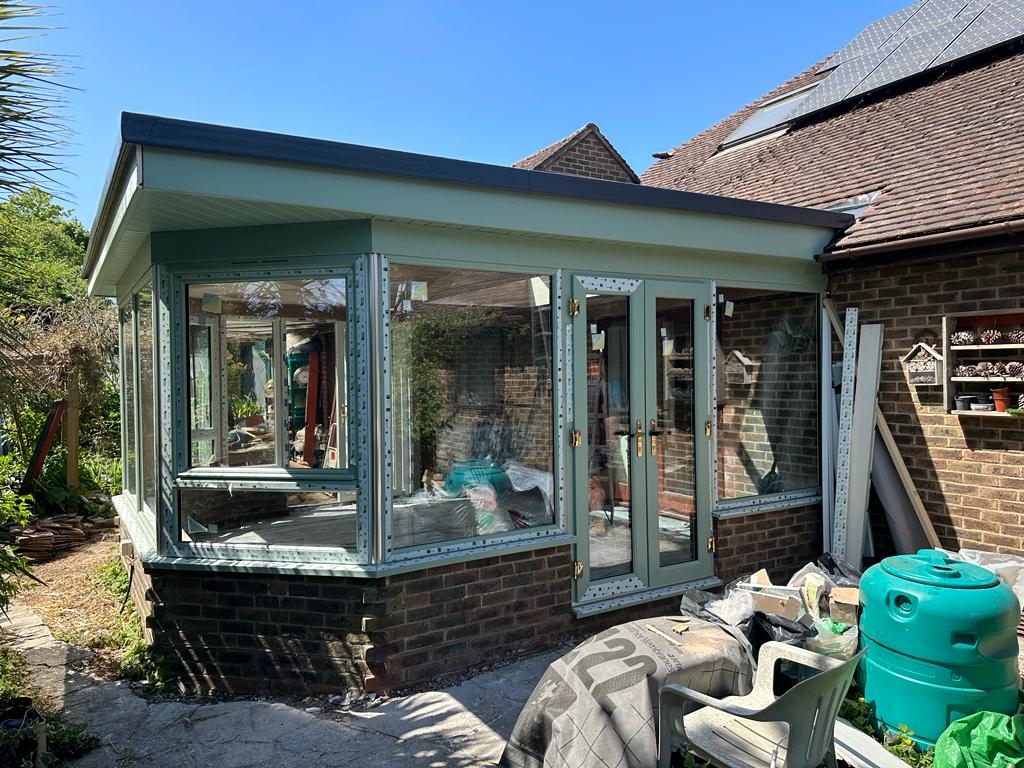 #Conservatory upgrade underway in Bognor Regis - Chartwell green frames with goldhardware. Tilt and turn #windows & french #doors.💚

For all enquiries:
🌐executivewindows.com
✉sales@executivewindows.com
☎02392 613316
📌PO7 3DU

#frenchdoors #Portsmouth #tiltandturn