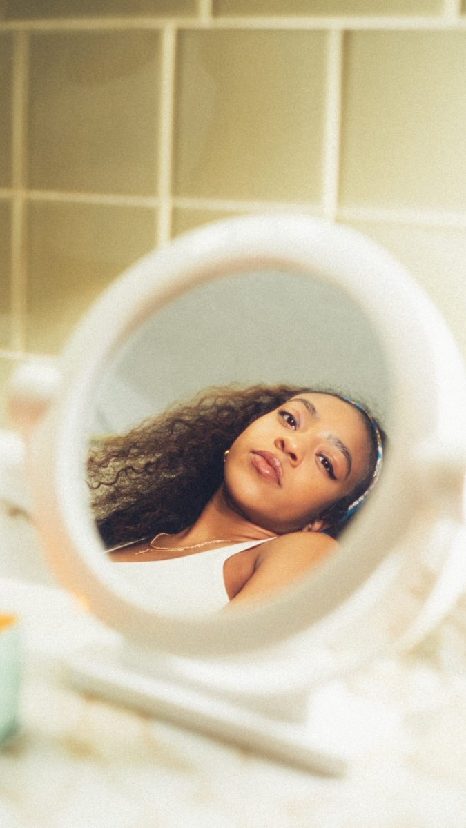 Priah 🤭 (Parody) (@fergusonpriahhh) on Twitter photo 