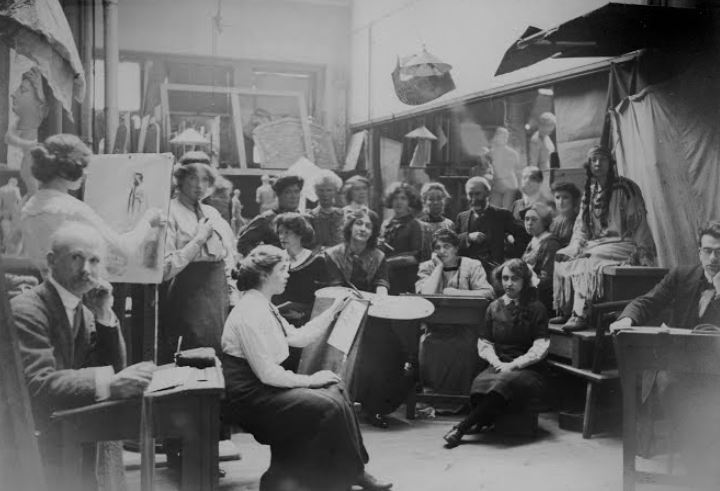 Did you know that Birkbeck was one of the first colleges to admit women as students? Women started attending Birkbeck in 1830, nearly 40 years before the Universities of Oxford and Cambridge!

Find out more about Birkbeck's rich history: bit.ly/4103ypC