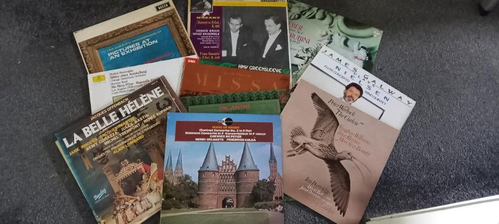 OFFER: Classical music Lp's (Bredbury SK6) ilovefreegle.org/message/997631…