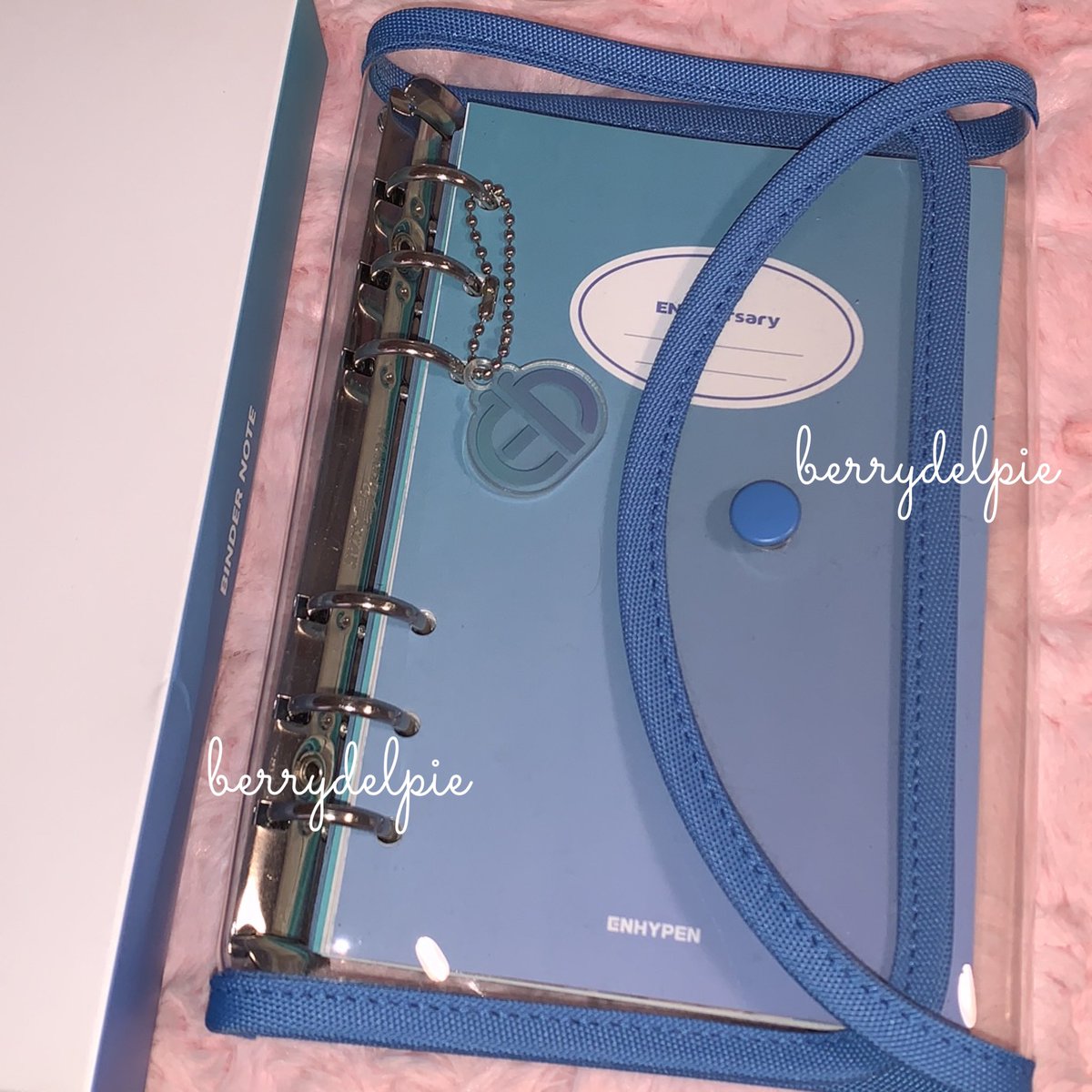wts / พร้อมส่ง ♡

binder note 2022
—🚎 250 รวมส่ง

#ตลาดนัดENHYPEN