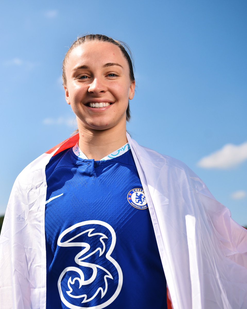 ChelseaFCW's tweet photo. First major tournament coming up. 🏴󠁧󠁢󠁥󠁮󠁧󠁿 

#FIFAWWC https://t.co/Xwk91Cfbat
