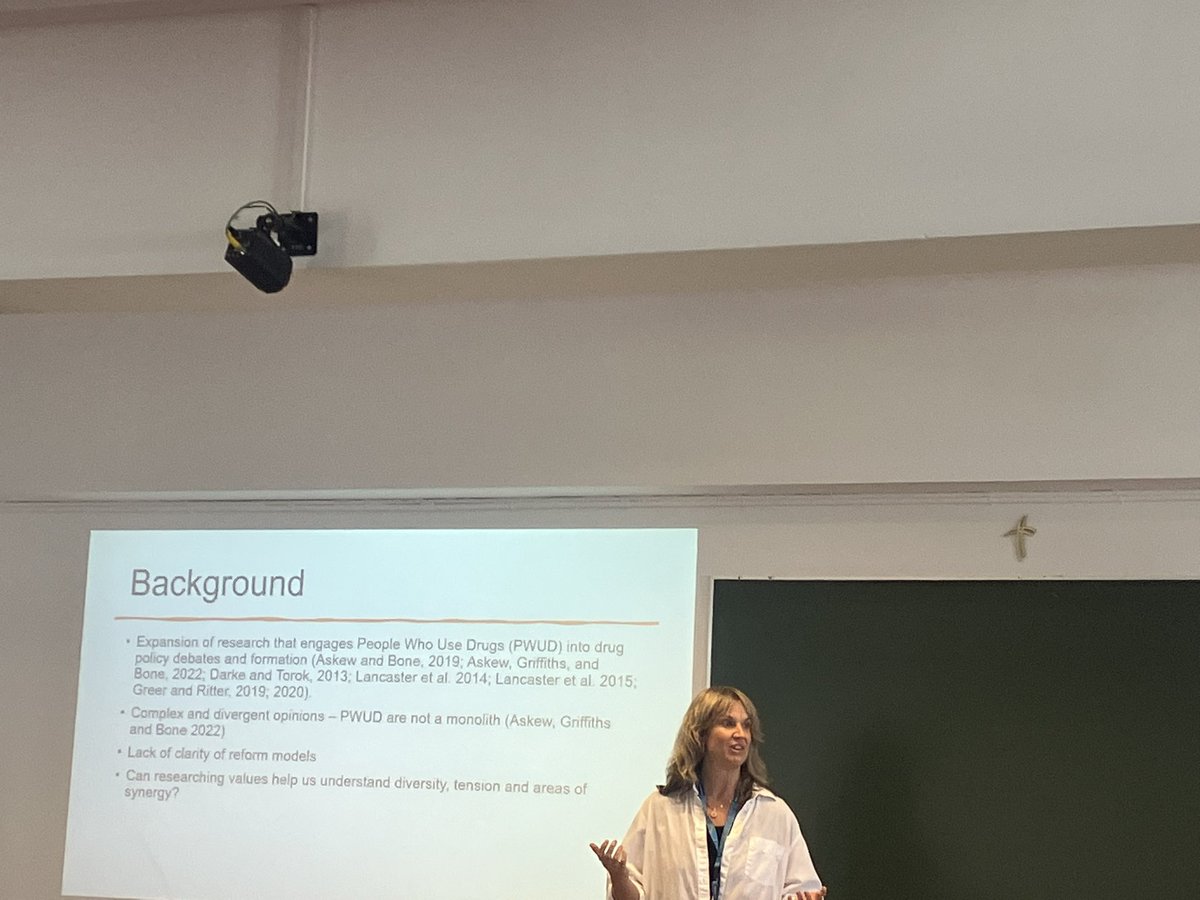 <a href="/drskew/">Rebecca Askew</a> on the role of values in drug policy from @DrugPolicyVoic1 project data. Getting at people’s values is key to understand orientations and attitudes towards drugs and drug policy #ISSDP2023