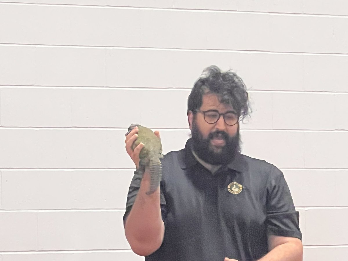 Some pretty amazing learning is happening at AJ today!  <a href="/LittleRaysNC/">Little Rays Nature Centre</a> has brought some little…and big friends for us to learn about! #experientiallearning @RCDSB