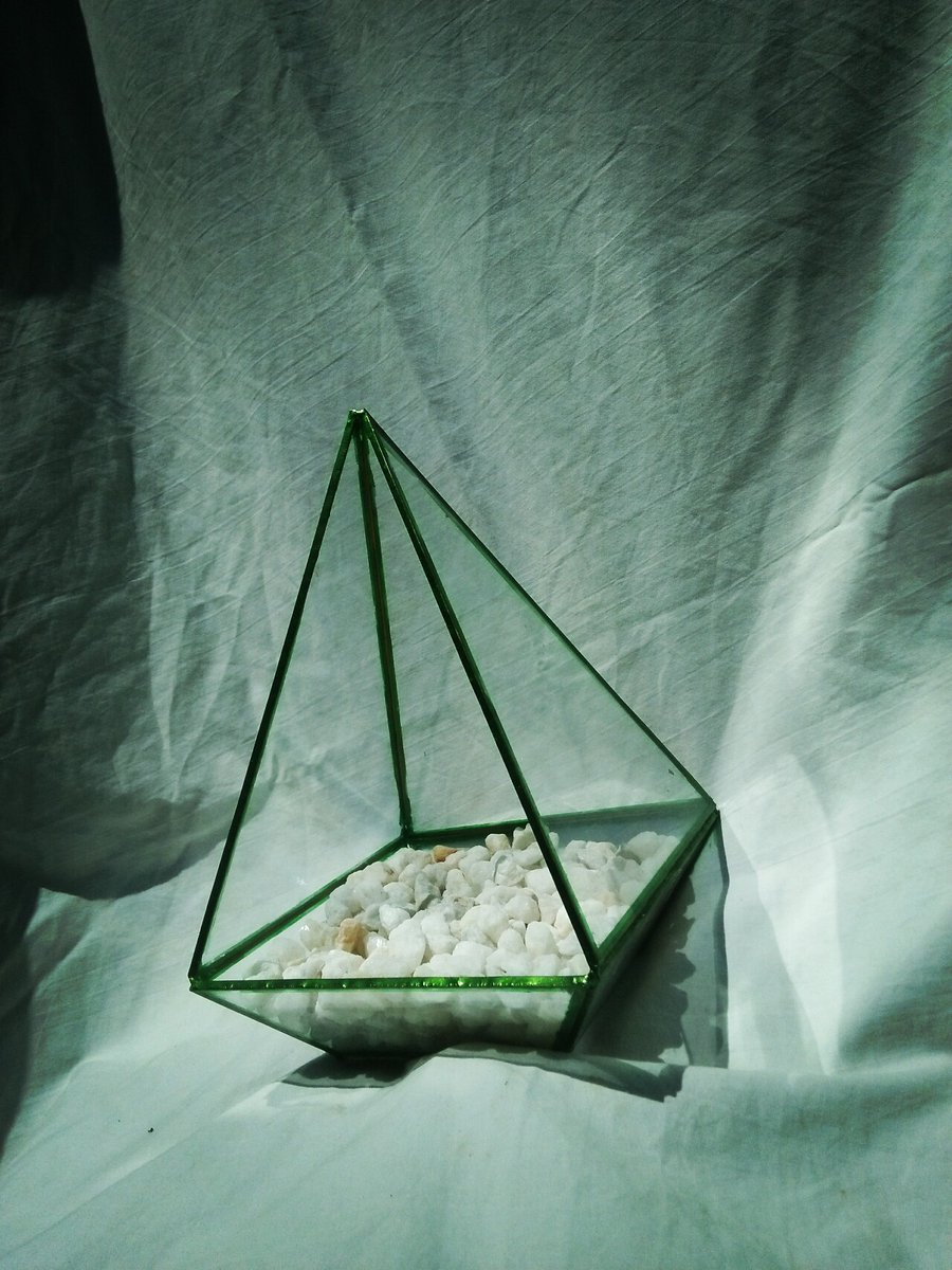 ligammy's tweet photo. Home  &amp; Office decor center pieces https://t.co/PS4OatPFiX