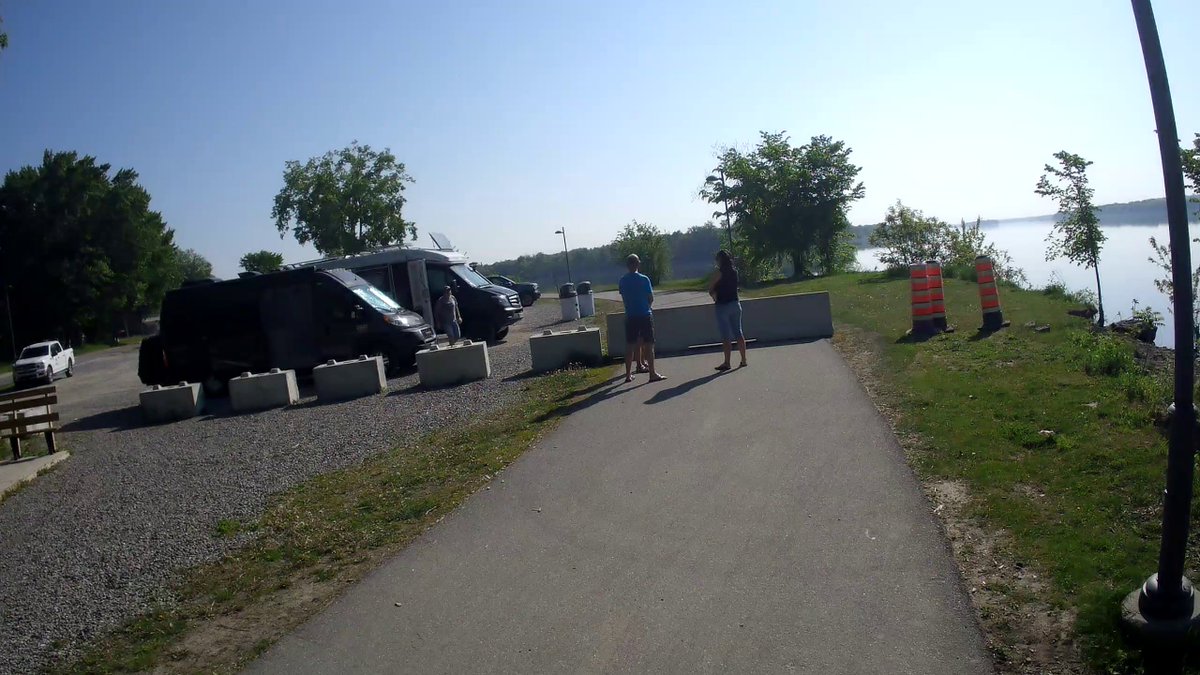 JagVillani's tweet image. FYI @ville_gatineau has placed barriers up on the #velogat/#ottbike route along Jacques-Cartier due to a few fissures, yet they are in no rush to fix it and seem to want people to ride on J-C or St-Louis despite the path being fine. This is also part of @VeloQuebec&apos;s Route Verte.