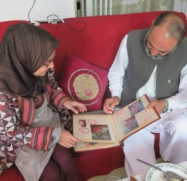 ڈاکٹر عافیہ صدیقی کا مقدمہ لڑنے والا مرد مجاھد
اللہ تعالی سے دعا ھے کہ سینیٹر مشتاق کو اپنے مقصد میں کامیاب کریں❣️❣️✌️✌️
#ڈاکٹرعافیہ_کو_رہاکرواؤ 
<a href="/SenatorMushtaq/">Senator Mushtaq Ahmad Khan | سینیٹر مشتاق احمد خان</a> ❤✌🏻