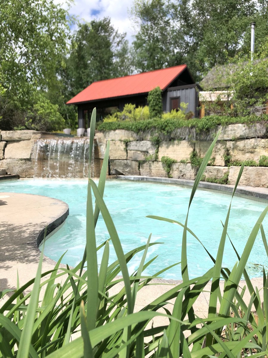 Weekday relaxation your way. Reserve in advance or walk-up for access to our hot &amp; cold installations nestled in nature: scandinave.com/blue-mountain/ #shhhrelax #wellnesswednesday