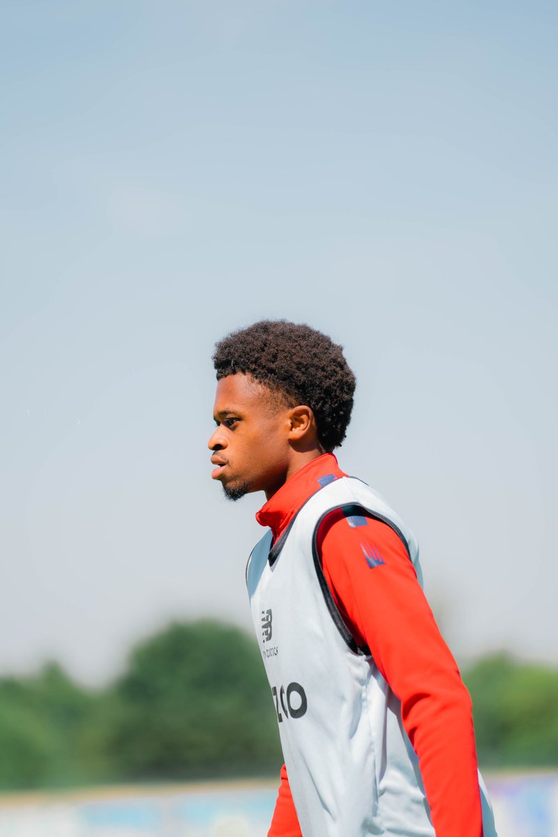 losclive's tweet photo. Cap sur Troyes pour la dernière de la saison 🔜
#LOSCESTAC https://t.co/GbuVOB4pZE
