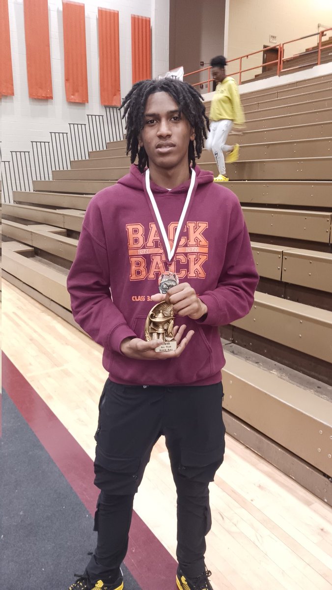 <a href="/ow_basketball/">OW_Bruins Basketball</a> Congratulations to OW'S Keith Smith on his All year Honor Roll award and Highest Average in Entrepreneurship