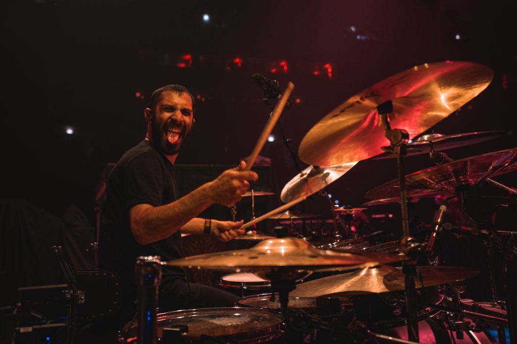 theravenage's tweet photo. Show 2 in Prague tonight! π¨πΏ
#TRA #theravenage #ironmaiden #TheFuturePastTour #livemusic #gig #metal #rock #bloodomen #tour #TRA3 #prague #jaipatel #drums #britishdrumco #zildjian #vicfirth #pearl #readaudio #protectionracket #remo https://t.co/w0G4RP2u9G
