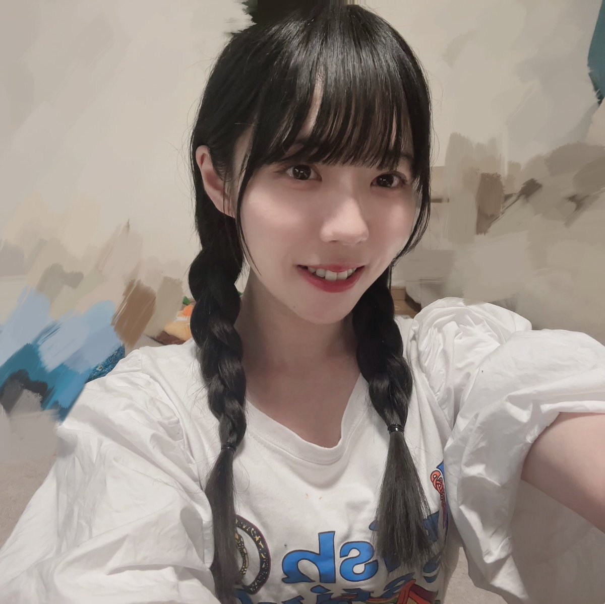 今日も三つ編みでした https://t.co/Q6PsCnXlSz